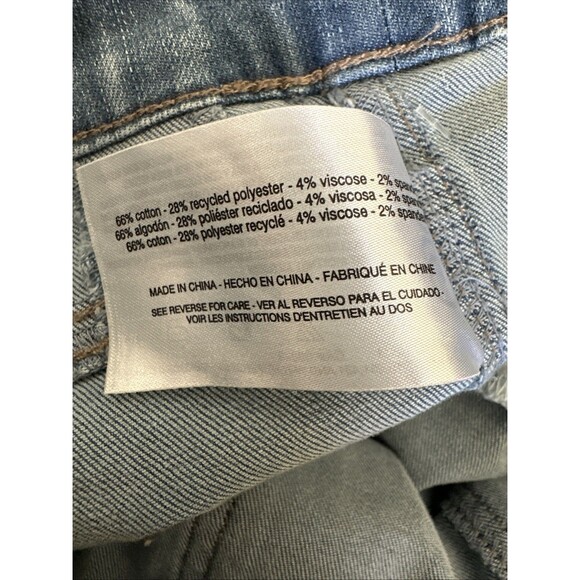 Gloria Vanderbilt Women's Shape Effect Pull-On Flared-Leg Jeans Light Blue 10S - Picture 9 of 9